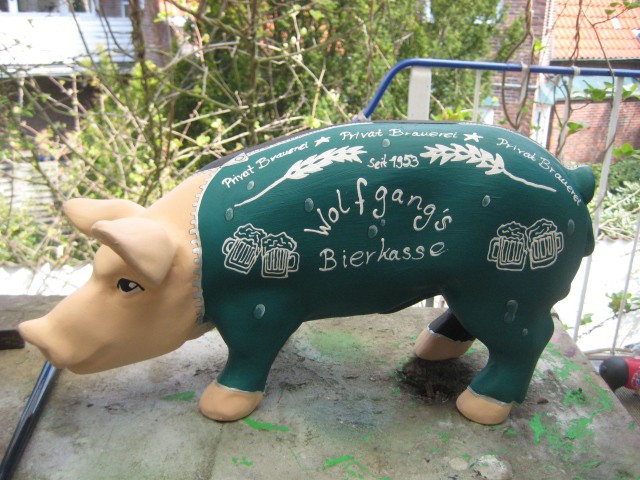 Sparschwein Bierkasse und Schwarzgeld_1