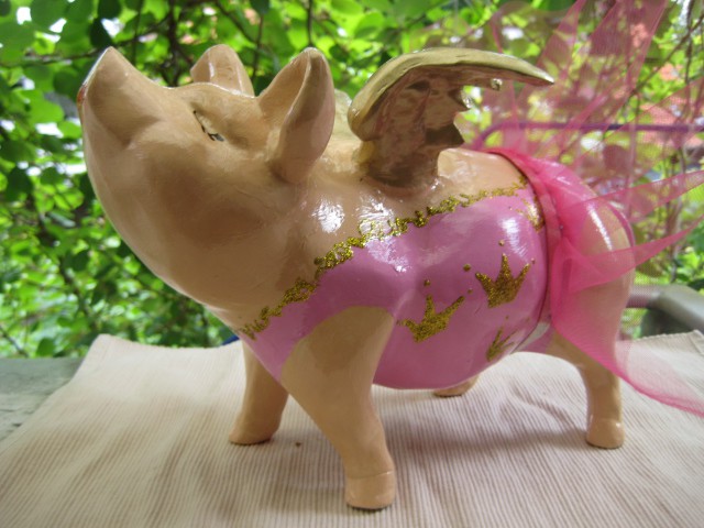 Sparschwein Fluegel_1