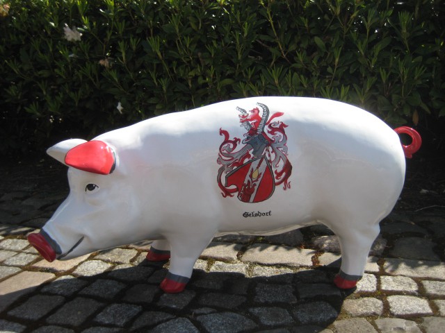 XXXL-Sparsau mit Familienwappen_1